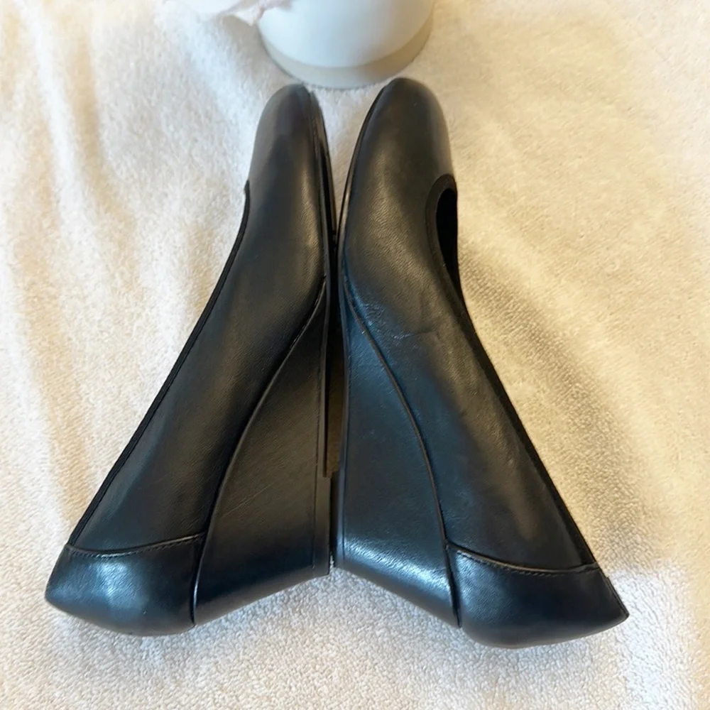 ROCKPORT Zappos Rita Black Leather wedge pump trutech women size 7.5
